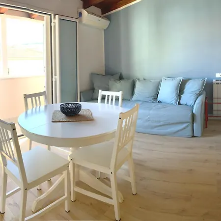 Apartment Iride 1 - Pineto